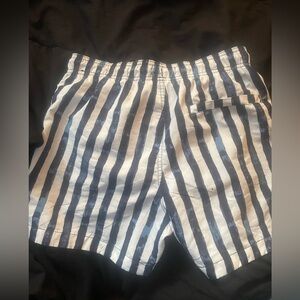 Suzanne Somers Black and White Flat Front Shorts